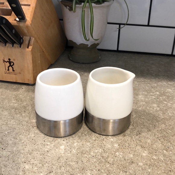 Starbucks Other - Starbucks Cream and Sugar Set